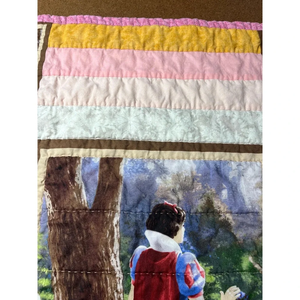 Baby Quilt Snow White, Hand Quilted size 38 1/2